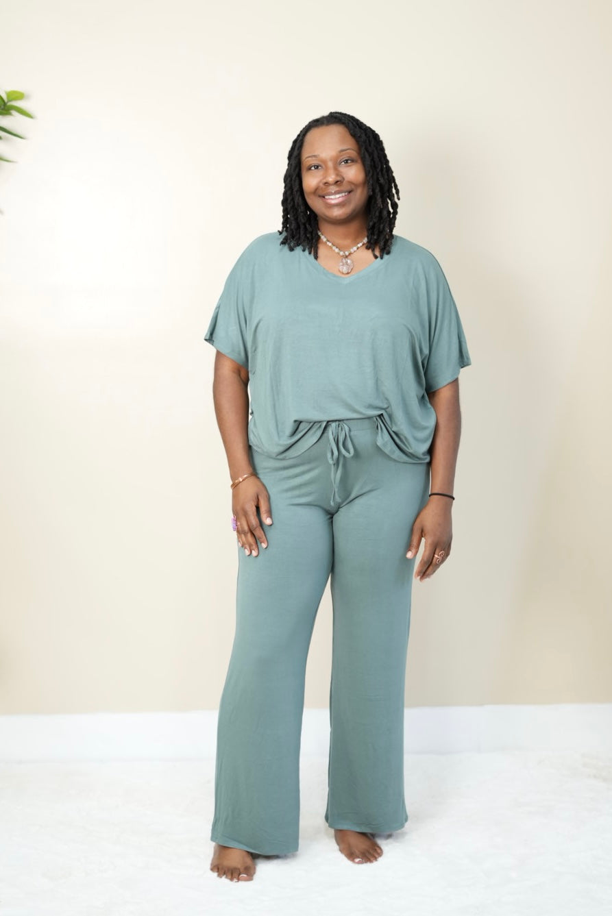 Effortless Flow Lounge Set