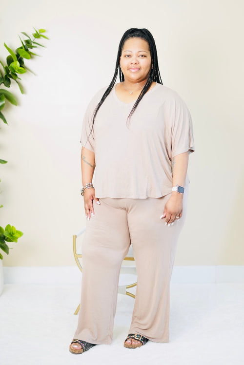 Effortless Flow Lounge Set - Plus